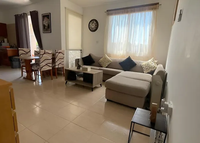 Beautiful & Cozy In Paphos Apartment Kissonerga