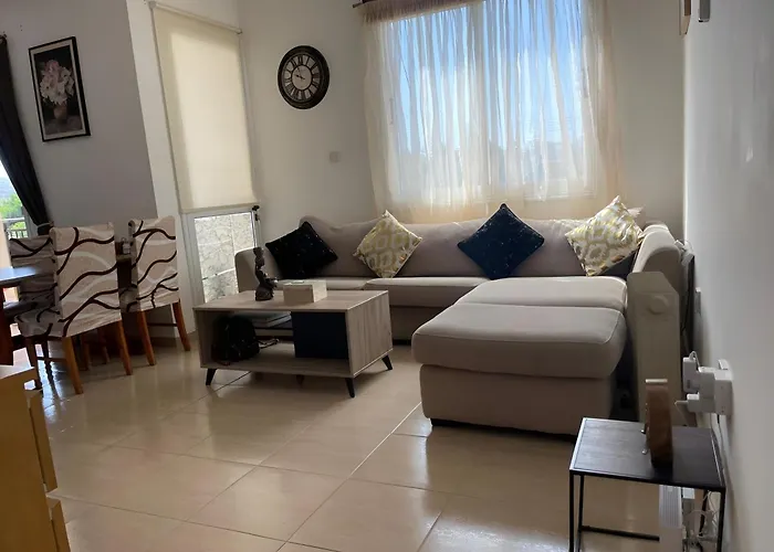 Beautiful & Cozy In Paphos Kissonerga