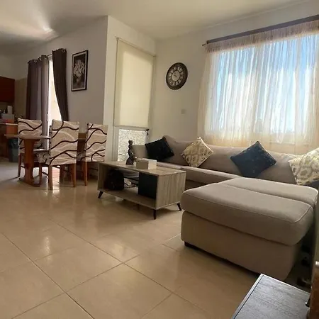 Apartment Beautiful & Cozy In Paphos Aglantzia